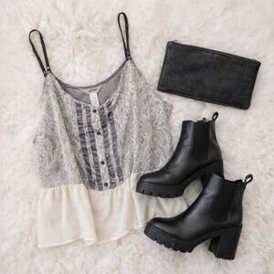 Arizona Jean Company Sheer Cream and Black Lace Peplum Cami Top - Sz XL